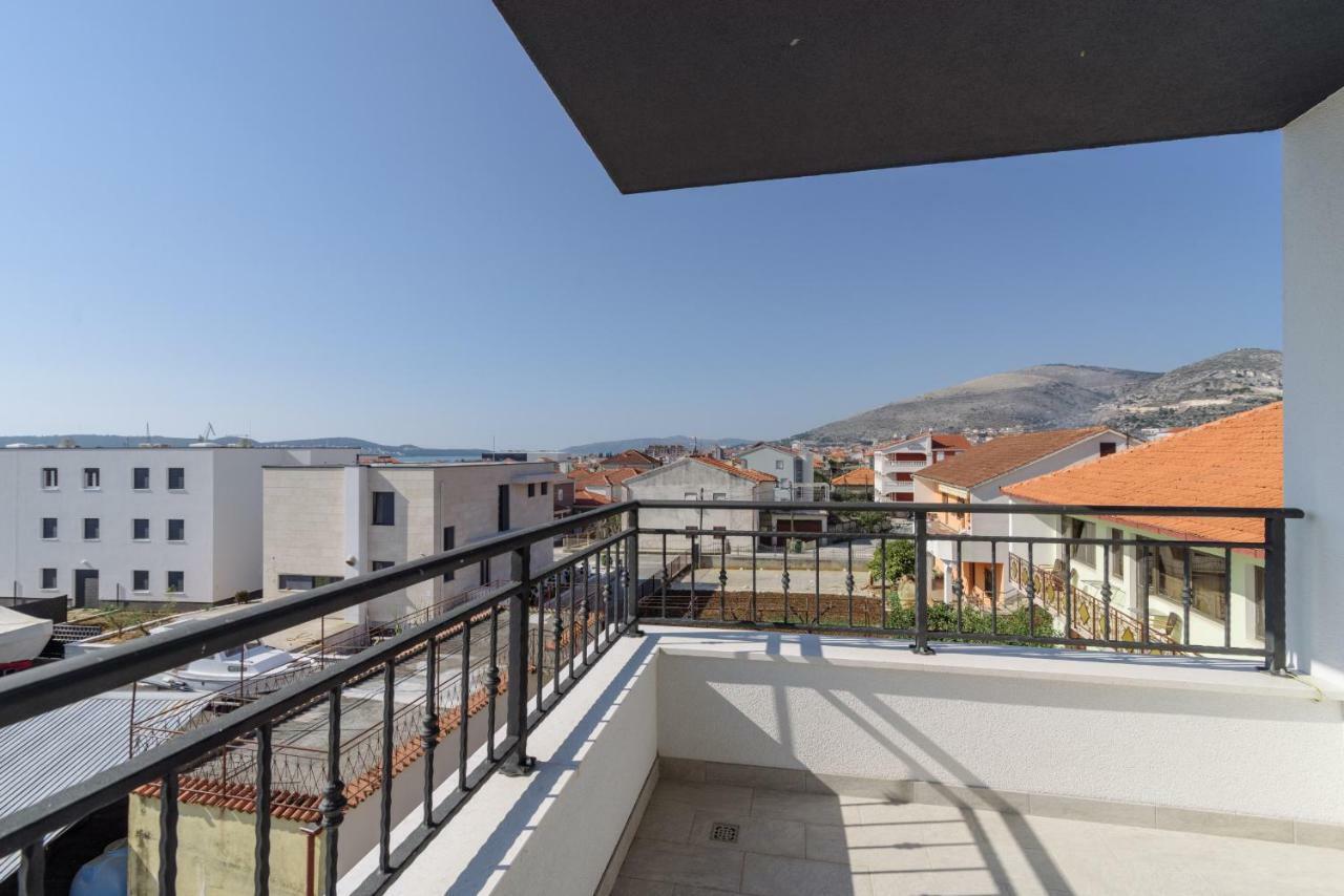Luxury Apartman Ivana Trogir Luaran gambar