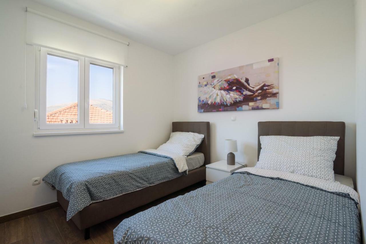 Luxury Apartman Ivana Trogir Luaran gambar